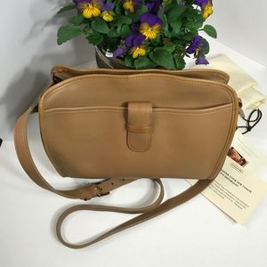 Coach Shoulder Tan Bag** never used**